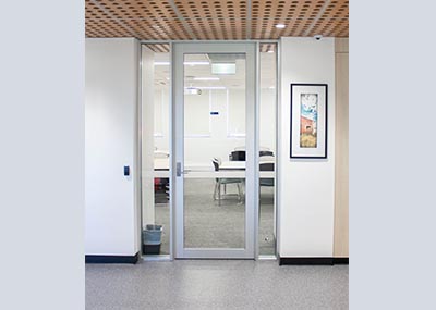 access door pintu alumunium