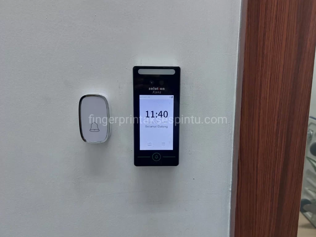 mesin absensi wajah solution x902
